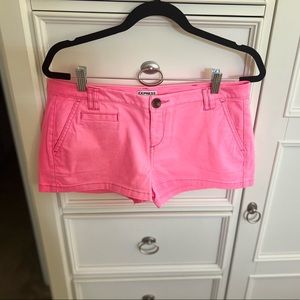 Never Worn Women’s Express Low Rise Hot Pink Shorts Size 6